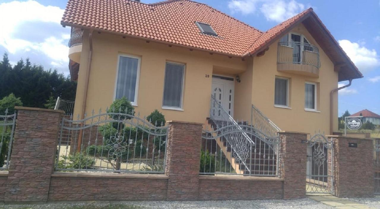 Oereghegy Vendeghaz Διαμέρισμα Egerszalók Εξωτερικό φωτογραφία